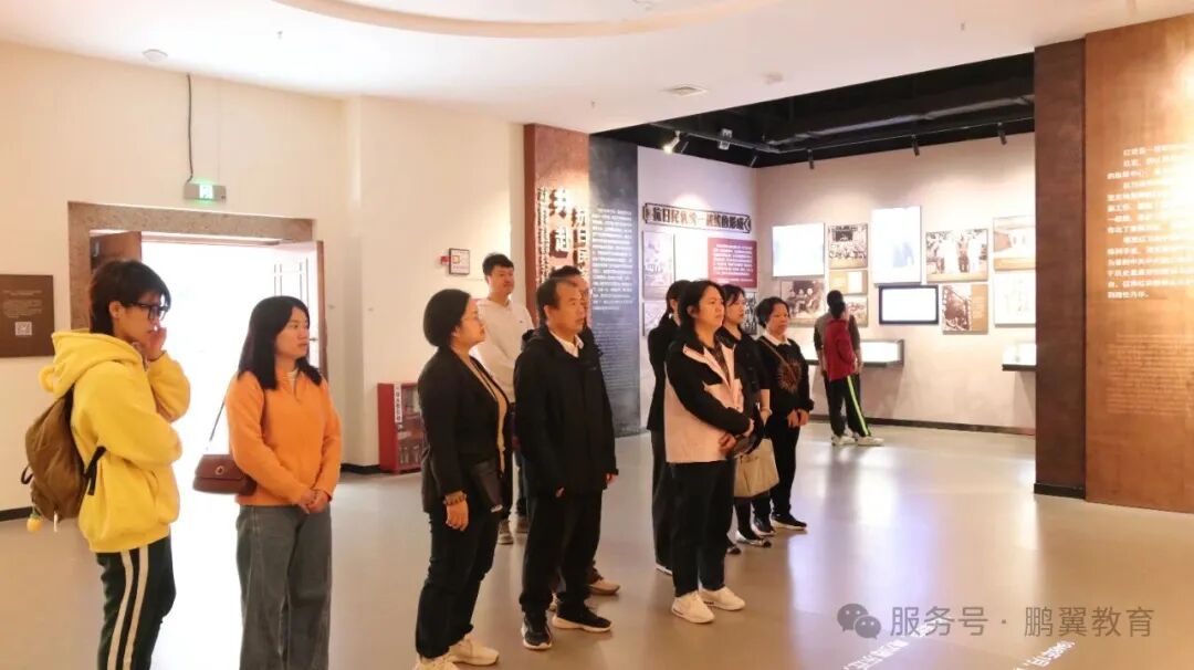 693785b9b7f3c.jpg 693785b9b7f3c.jpg