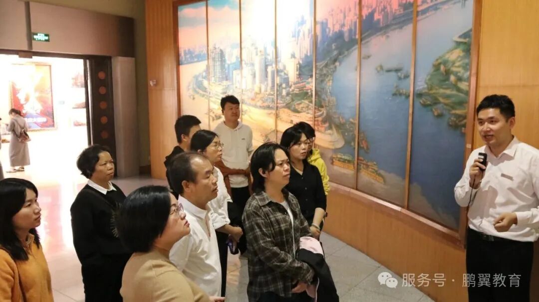 693785efab235.jpg 693785efab235.jpg