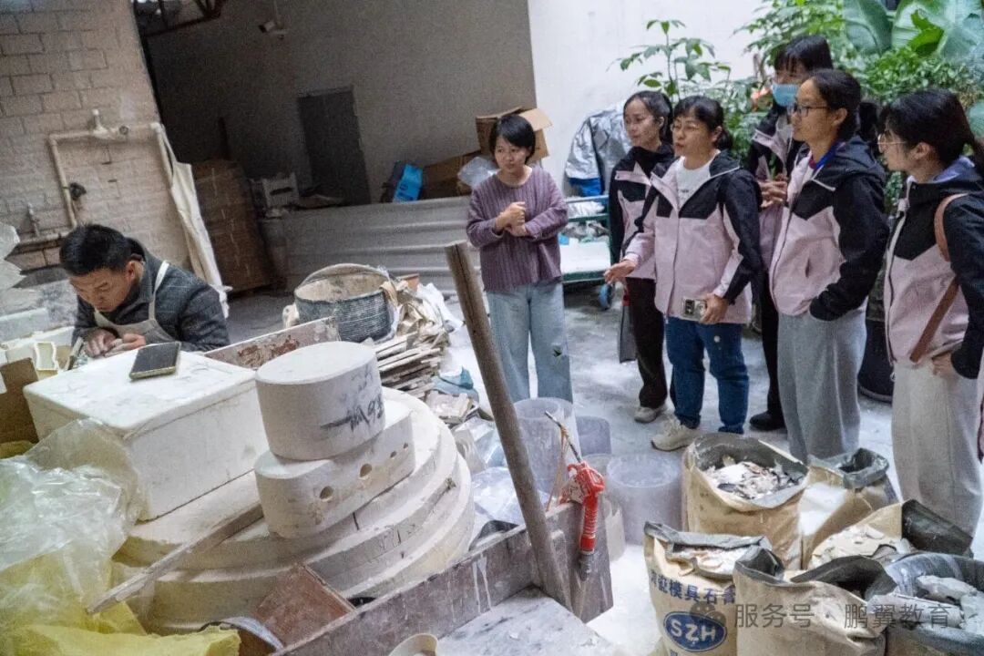 6938d3c765dbc.jpg 6938d3c765dbc.jpg